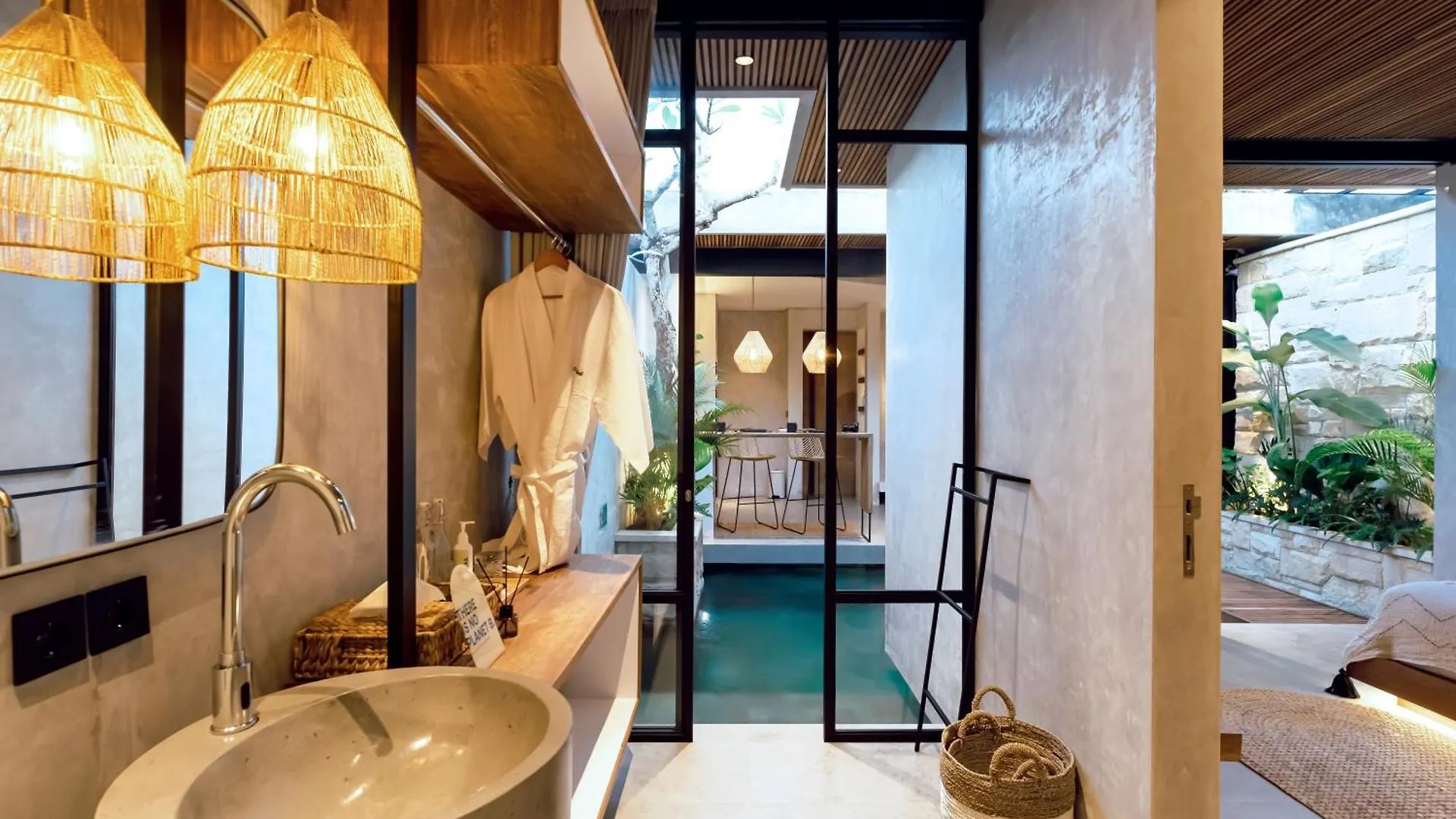 Danu Villas Bali Kerobokan  Indonesia